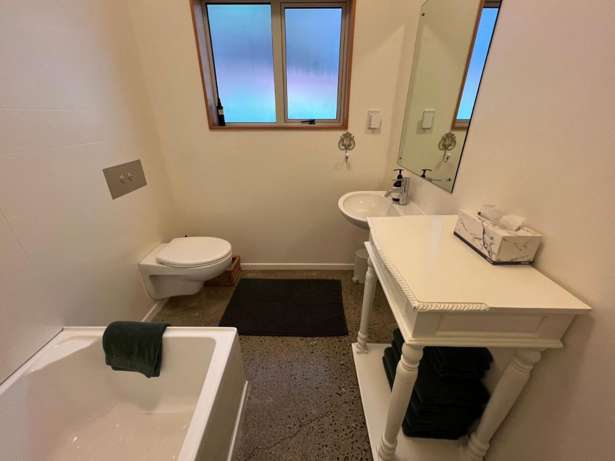 Beech Hill - Pet Friendly Holiday Home Tasman ภายนอก รูปภาพ